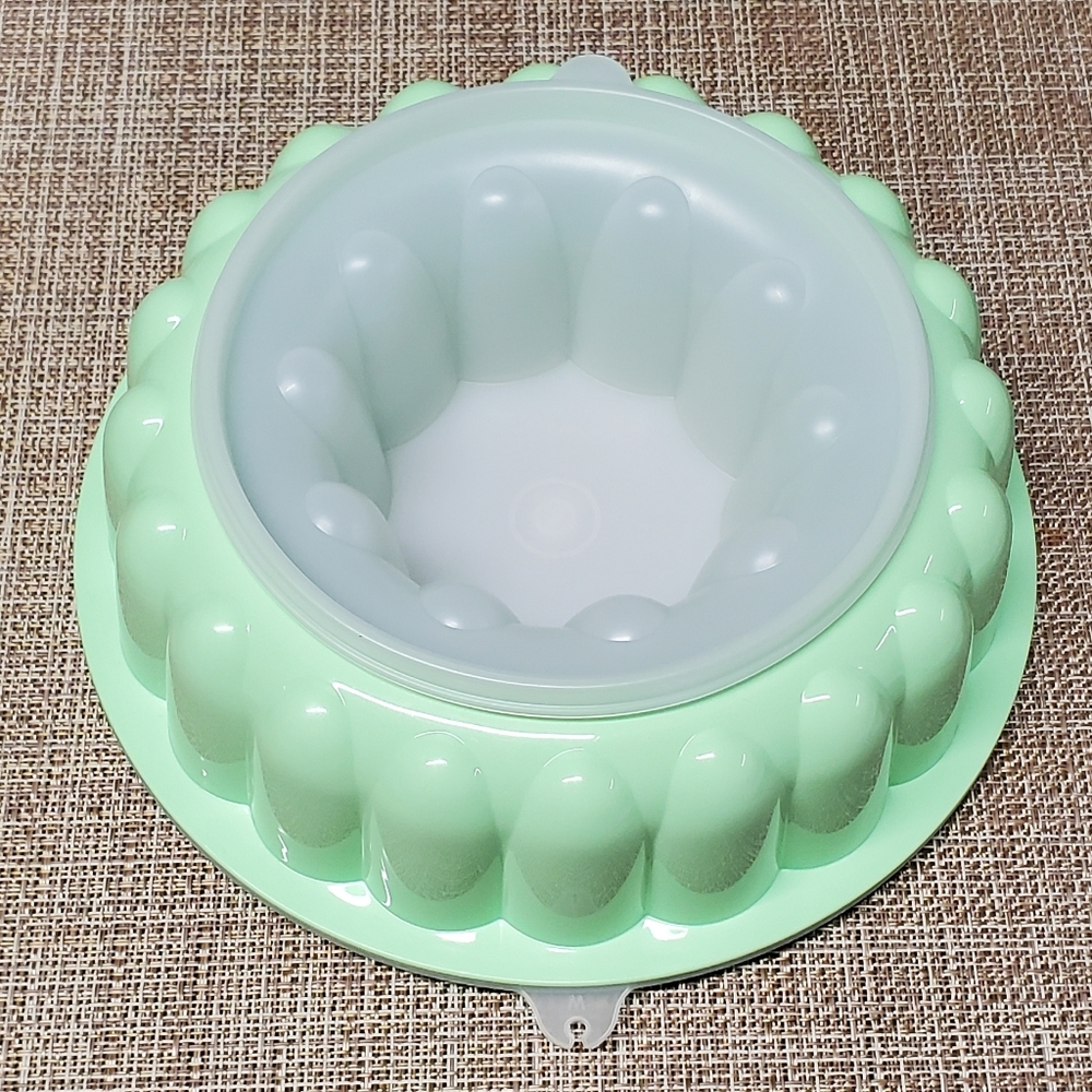 Vintage Green Tupperware Jello Mold